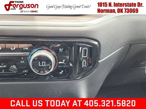New 2026 GMC Sierra 1500 SLT w/ SLT Premium Plus Package AWD/4WD image 30