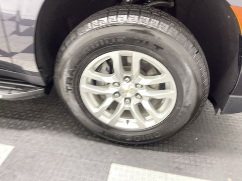 Used 2024 Chevrolet Tahoe LT AWD/4WD image 28