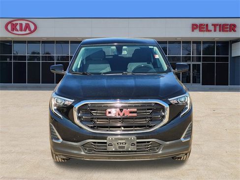 Used 2018 GMC Terrain SLE image 2
