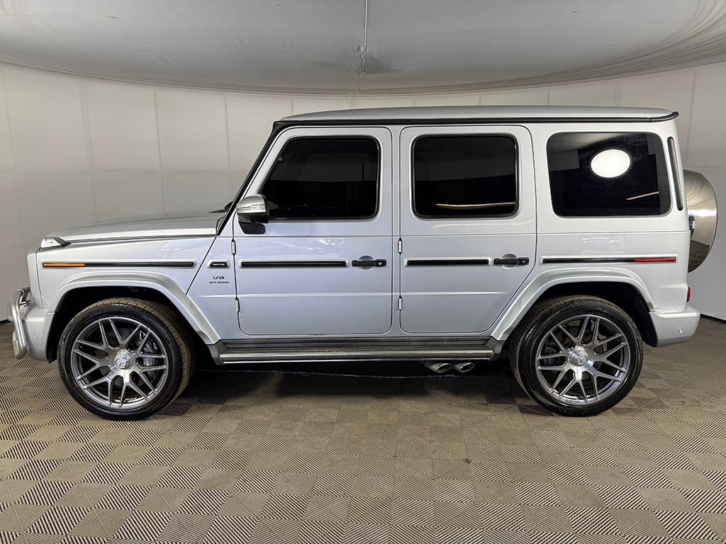 Used 2021 Mercedes-Benz G 63 AMG 4MATIC w/ Seat Comfort Package image 17