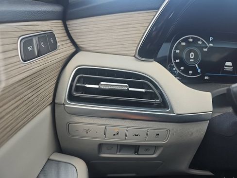 Used 2021 Hyundai Palisade Limited FWD image 36