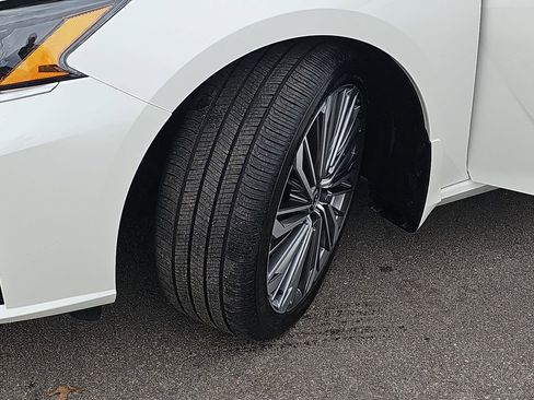 Used 2025 Nissan Altima 2.5 SL image 36