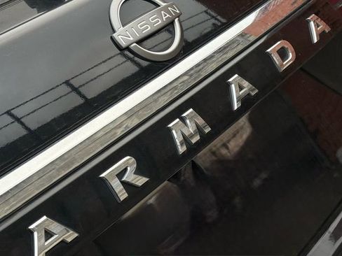 Used 2022 Nissan Armada SV AWD/4WD image 9