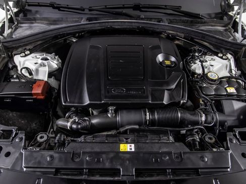Used 2020 Land Rover Range Rover Velar S AWD/4WD image 48