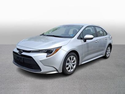 Used 2024 Toyota Corolla LE
