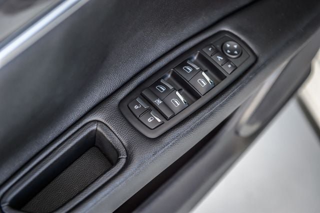 Used 2018 Maserati Ghibli RWD image 48