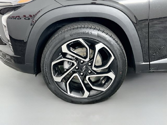 Used 2024 Chevrolet Trax RS w/ Driver Confidence Package FWD image 26