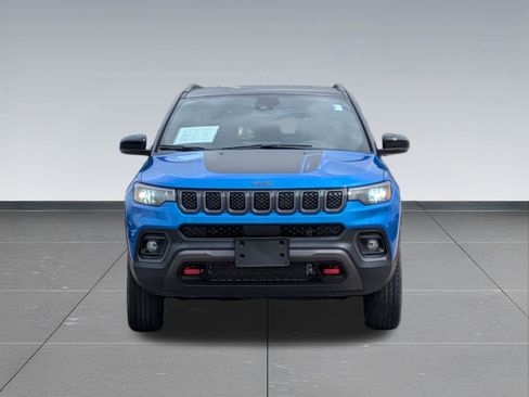 Used 2024 Jeep Compass Trailhawk AWD/4WD image 8