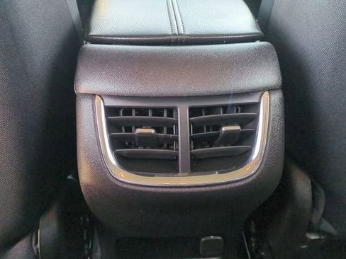 Used 2025 Chevrolet Malibu LT FWD image 29
