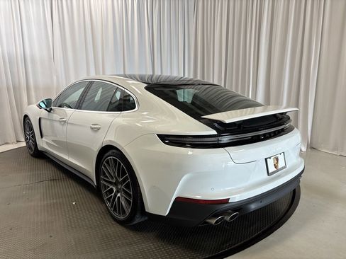 Used 2025 Porsche Panamera 4 image 3