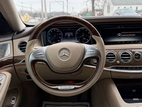 Used 2015 Mercedes-Benz S 550 4MATIC Sedan image 26