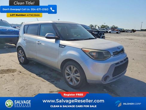 Used 2015 Kia Soul + image 5