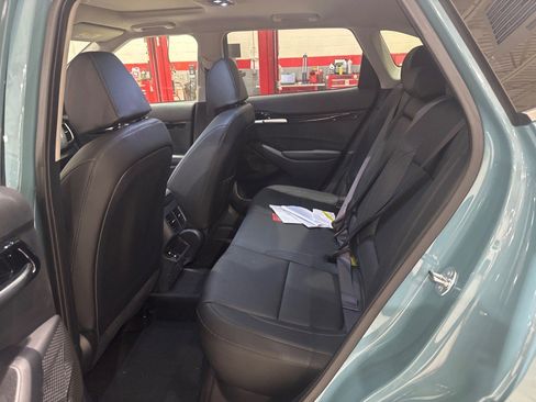 Used 2026 Kia Seltos SX w/ SX Sunroof Package AWD/4WD image 11