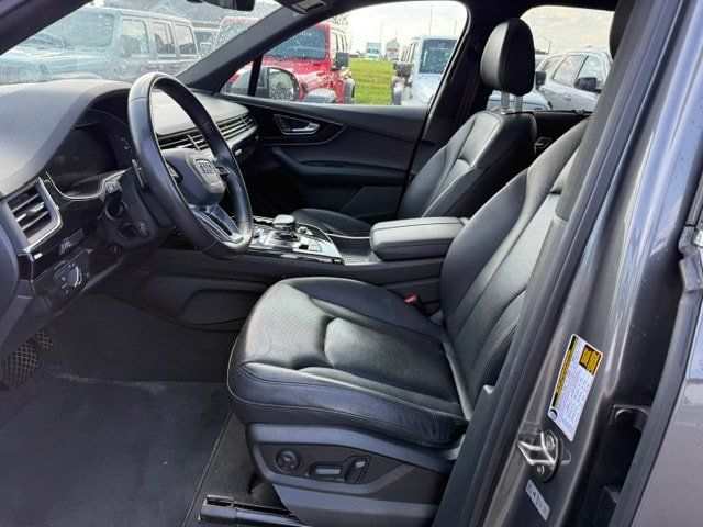 Used 2017 Audi Q7 3.0T Premium Plus AWD/4WD image 4