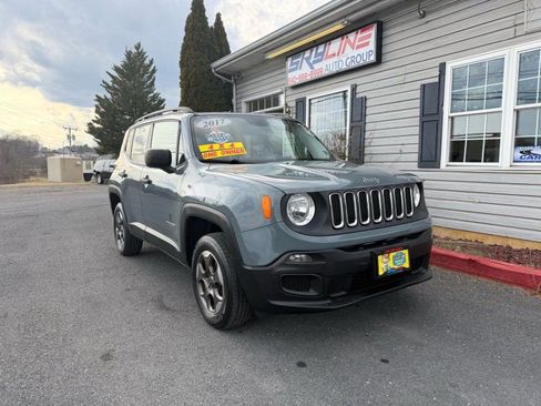 Used 2017 Jeep Renegade Sport w/ Power & Air Group image 2