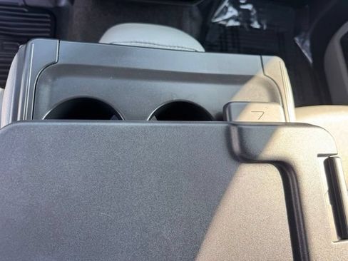 Used 2026 Ford F550 4x4 Regular Cab Super Duty image 19