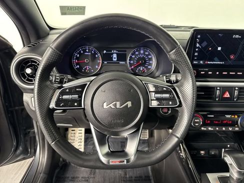Used 2023 Kia Forte GT-Line w/ GT-Line Premium Package FWD image 11