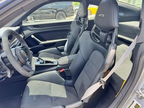 Used 2024 Porsche 911 Carrera GTS RWD image 17
