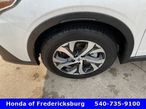 Used 2021 Subaru Outback Limited AWD/4WD image 10