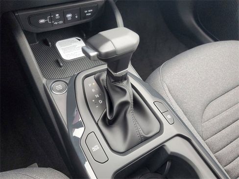 New 2025 Kia K4 EX image 30