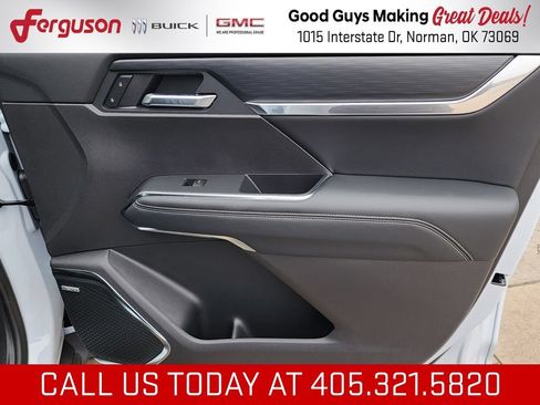 New 2026 GMC Acadia Elevation w/ Black Edition FWD image 38