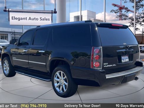 Used 2012 GMC Yukon XL Denali AWD/4WD image 7