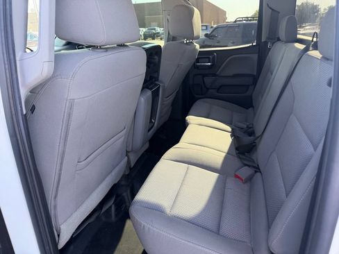 Used 2019 Chevrolet Silverado 2500 W/T AWD/4WD image 23