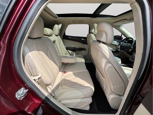 Used 2018 Lincoln MKC Reserve w/ Lincoln MKC Climate Package FWD image 44