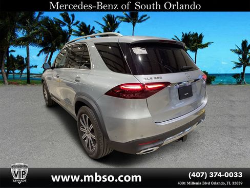 Used 2025 Mercedes-Benz GLE 350 4MATIC image 18
