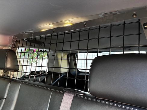 Used 2019 Chevrolet Tahoe 4WD image 25