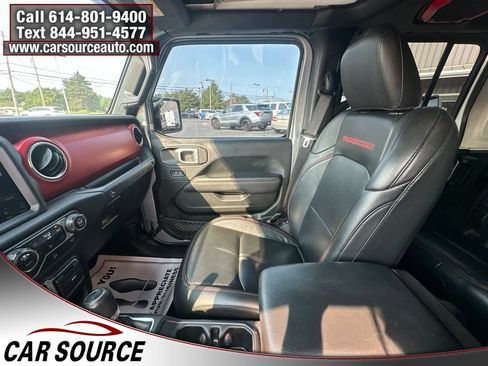 Used 2019 Jeep Wrangler Unlimited Rubicon AWD/4WD image 17