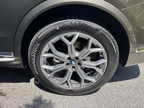Used 2026 BMW X7 xDrive40i AWD/4WD image 10