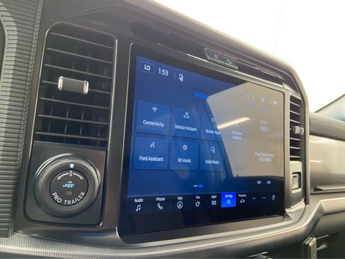 New 2026 Ford F150 Lariat w/ Equipment Group 502A High image 28