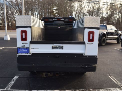 Used 2019 Ford F250 XL w/ XL Value Package image 4