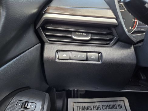Used 2024 Nissan Altima 2.5 SV FWD image 40