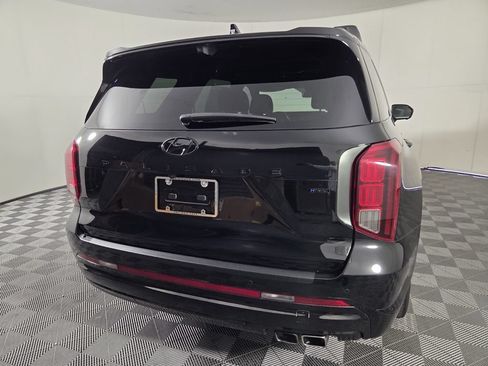 Used 2024 Hyundai Palisade Calligraphy AWD/4WD image 6
