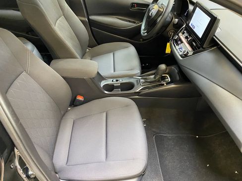 Used 2026 Toyota Corolla LE FWD image 24