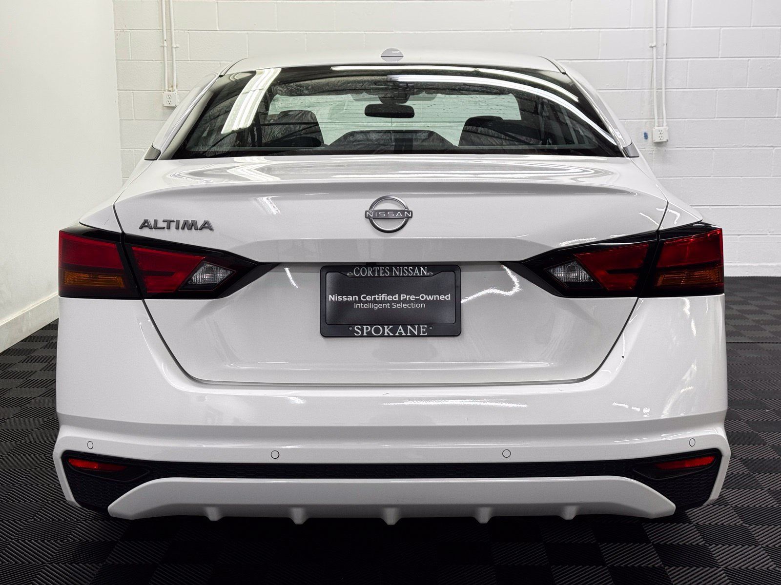 Certified 2025 Nissan Altima 2.5 SV FWD image 10