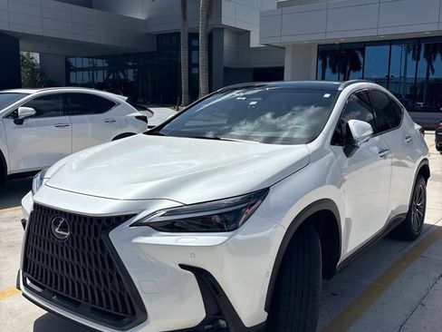 Used 2025 Lexus NX 350h AWD w/ Accessory Package (K3) image 6