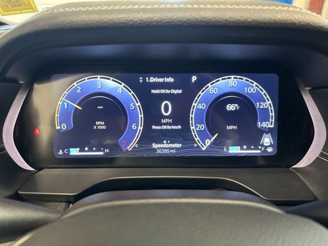 Used 2023 Jeep Grand Cherokee Limited AWD/4WD image 23