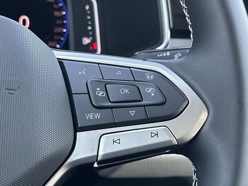 New 2026 Volkswagen Taos SEL image 16