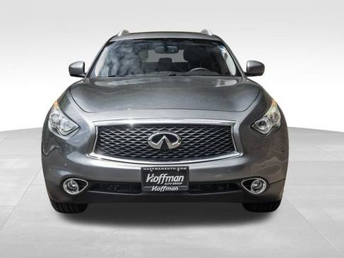 Used 2017 INFINITI QX70 AWD w/ Premium Package image 3