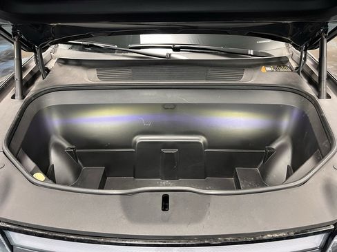 Used 2023 Rivian R1T Adventure image 10