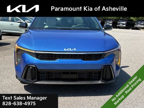 New 2026 Kia K4 GT-Line w/ GT-Line Sunroof Package FWD image 2