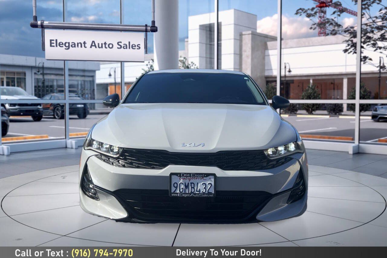Used 2023 Kia K5 GT-Line w/ GT-Line Premium Package FWD image 2