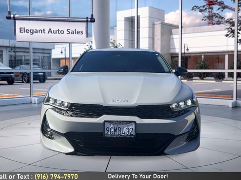 Used 2023 Kia K5 GT-Line w/ GT-Line Premium Package FWD image 2