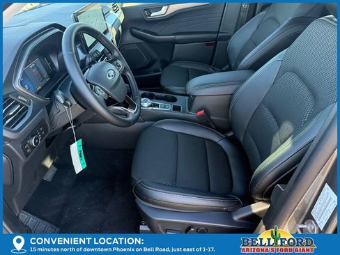 New 2026 Ford Escape SE image 20