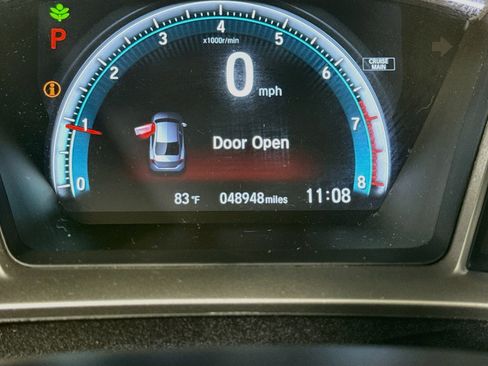 Used 2018 Honda Civic EX image 16