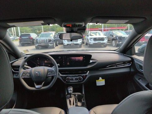 New 2026 Buick Envista Sport Touring w/ Convenience I Package FWD image 27