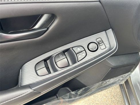 New 2025 Nissan Sentra S image 12